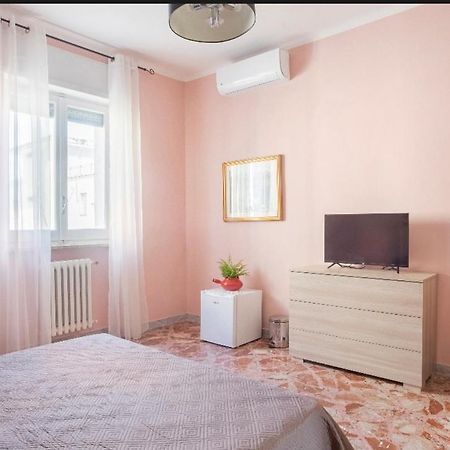 Hotel Casa Di Lillo Lecce Zewnętrze zdjęcie